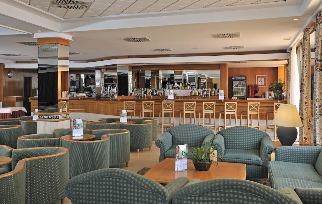 Hotel Sumba Кала Милор Екстериор снимка