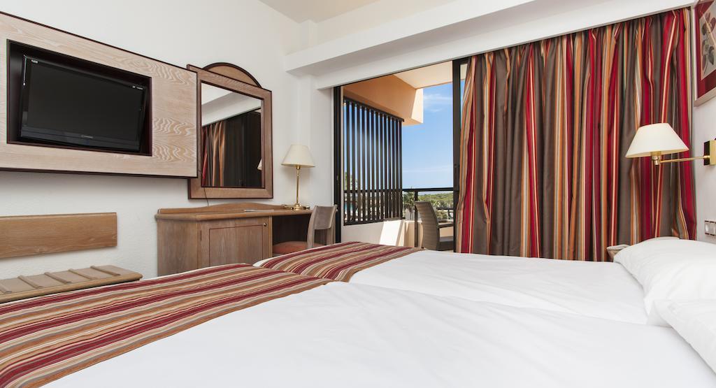 Hotel Sumba Кала Милор Стая снимка